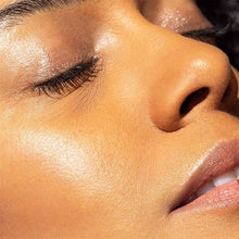 Load image into Gallery viewer, Avon Anew Glow Boosting Vitamin C Capsules