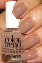 Load image into Gallery viewer, Avon Color Trend Fashion Nail Enamel - 8ml
